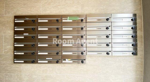 LUORE吹上(ルオーレフキアゲ)のエントランス