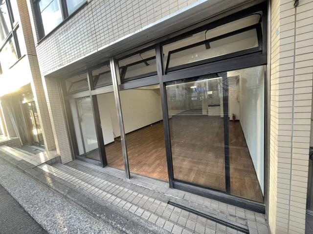 横浜市南区白金町２丁目の事務所のその他共用部分