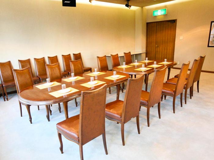 塚越ビルの内装