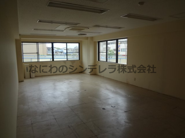 松岡ビル北花田
