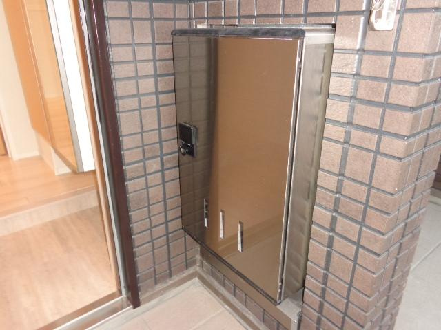 バン・テールのその他|宅配ボックス