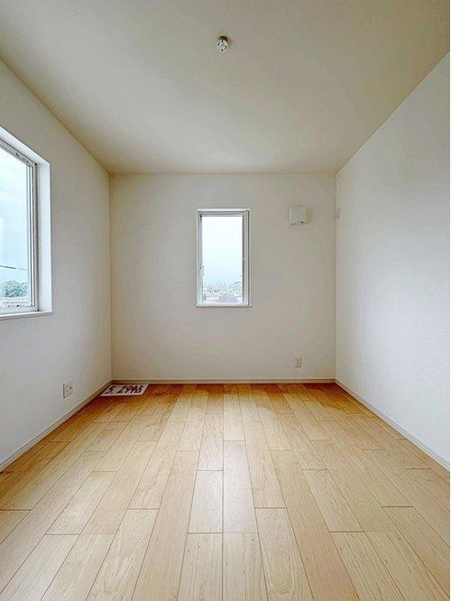 府中町柳ヶ丘の洋室|5.29帖の洋室3☆