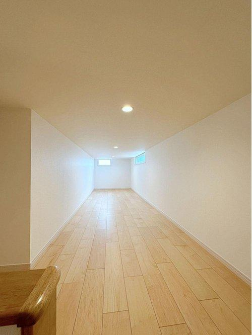 府中町柳ヶ丘の収納|9帖のロフト収納☆
季節物や普段使わない物など収納しておくのに便利です♪