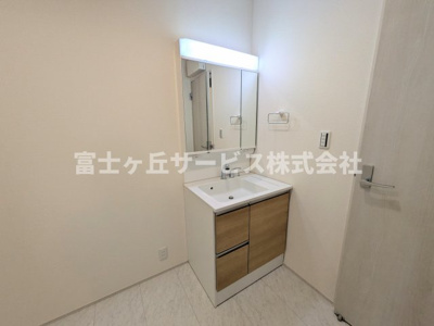 【独立洗面台】 | 湖西市新居町浜名 58期 新築一戸建て | 独立洗面台です