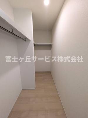 【収納】 | 湖西市新居町浜名 58期 新築一戸建て | ウォークインクローゼットです