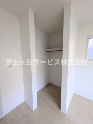 【収納】 | 湖西市新居町浜名 58期 新築一戸建て | ウォークインクローゼットです