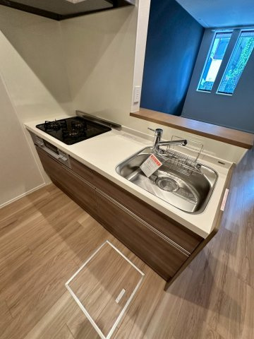 ホワイトガーデン西宮中島町のキッチン