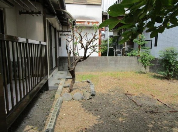 高知市大津乙　中古一戸建ての庭|お子さまの遊び場やペットのスペースにも最適なお庭