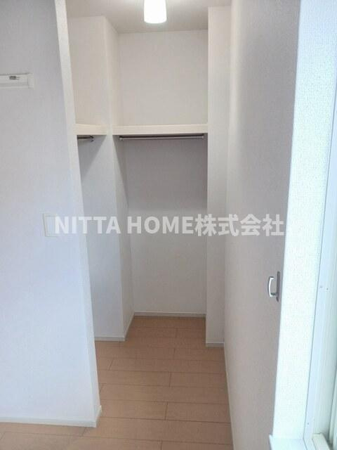 メゾンフランＣの収納|ウォークインクローゼットもあります◎