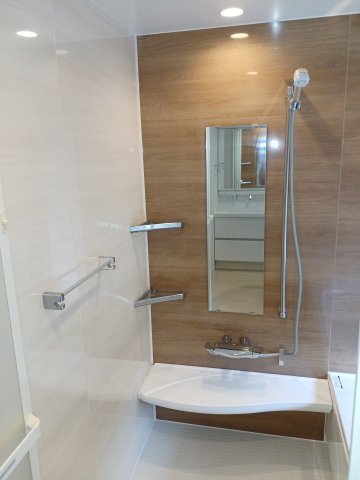 須磨桜の杜2丁目中古戸建の浴室