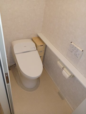 須磨桜の杜2丁目中古戸建のトイレ