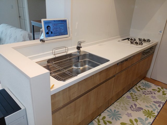須磨桜の杜2丁目中古戸建のキッチン