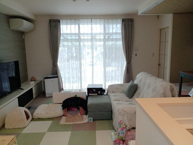 須磨桜の杜2丁目中古戸建の居間・リビング