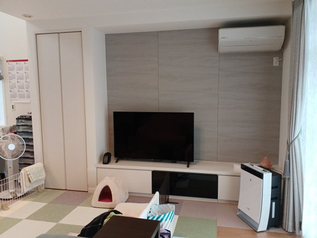 須磨桜の杜2丁目中古戸建の居間・リビング