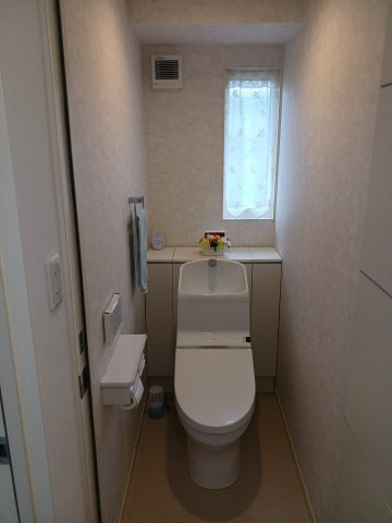 須磨桜の杜2丁目中古戸建のトイレ