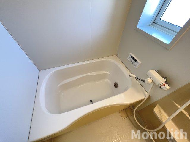 ファミーユ東貝塚の浴室