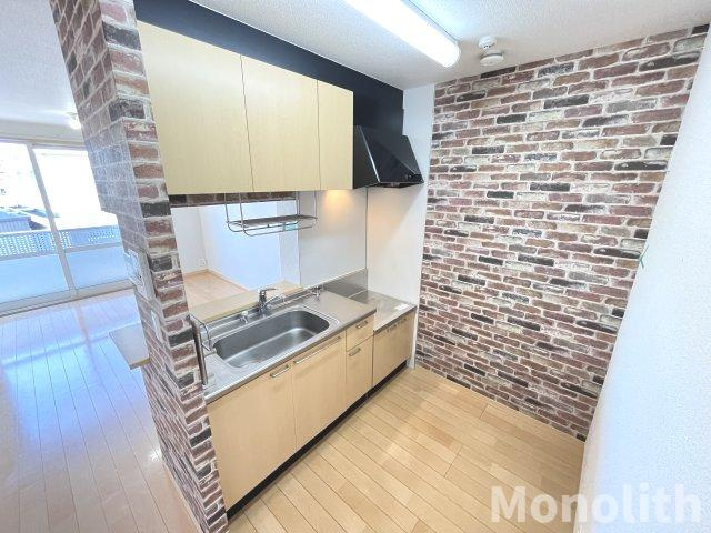 ファミーユ東貝塚のキッチン