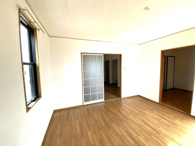 シティ・イーストの洋室