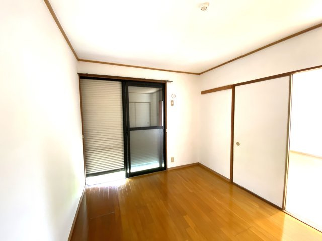 シティ・イーストの洋室