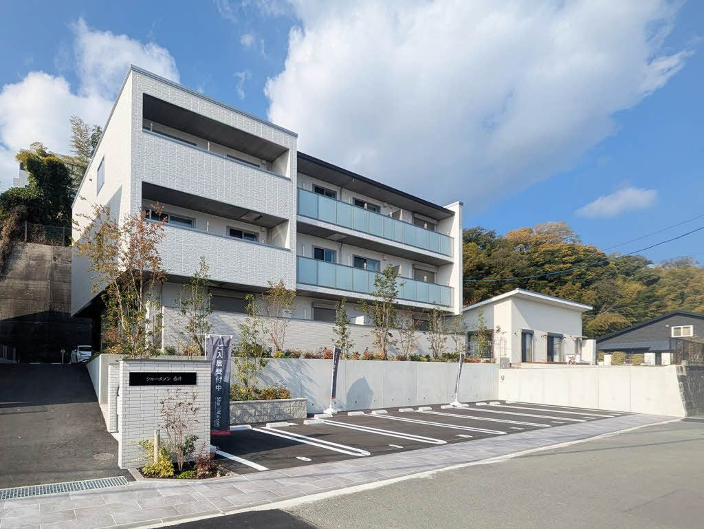 シャーメゾン壺川の外観