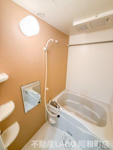 フジパレス遠里小野Ⅴ番館の浴室