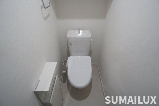 菊池郡菊陽町大字津久礼の賃貸マンションのトイレ