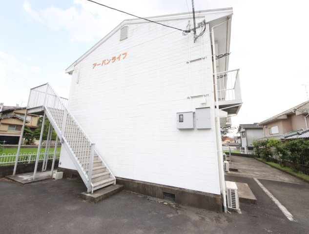 生駒市壱分町のアパート