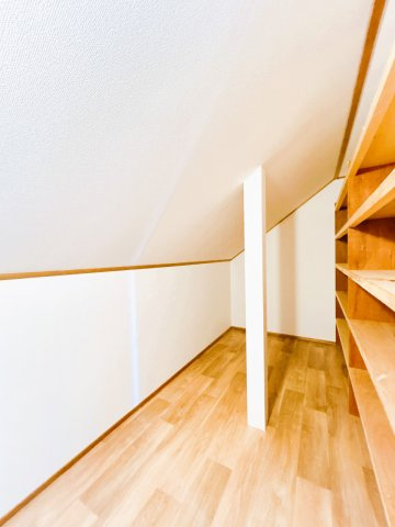 【収納】 | 北見市川東３４０番地３１　中古売家 | 【リフォーム済】こちら2階収納になります。大きい物も収納出来るので便利ですね。