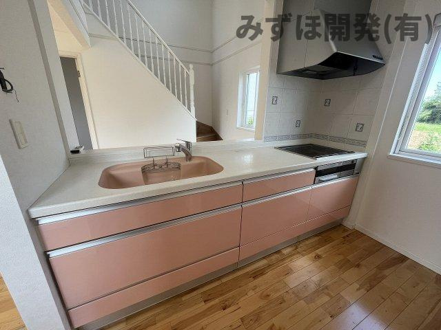 上山市旭町2丁目3番61-9号のキッチン