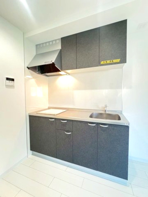 【キッチン】 | エテルナコート総持寺