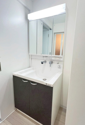 【洗面所】 | エテルナコート総持寺