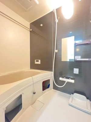 【浴室】 | エテルナコート総持寺