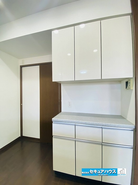 サンクレイドル東海グランデのランドリースペース|【ランドリースペース】
洗剤やタオル、下着類などを収納できます♪