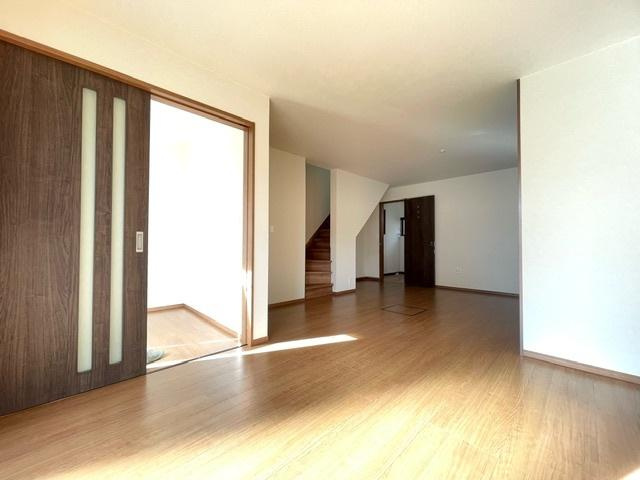 高知市一宮中町　中古戸建ての居間・リビング|１F:15LDK