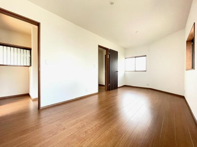 高知市一宮中町　中古戸建ての洋室|２F:4.5洋室+4.7洋室