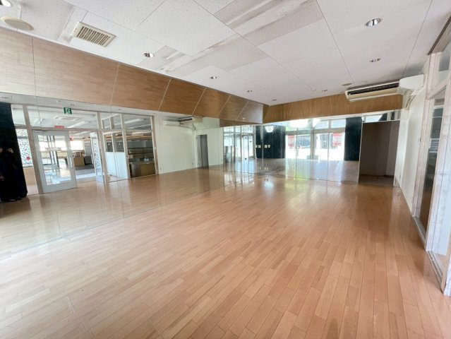 刈谷市銀座4丁目　貸店舗の内装