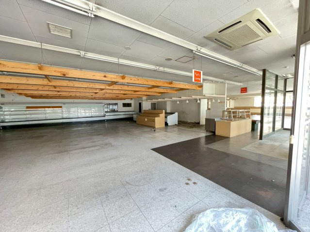 刈谷市銀座4丁目　貸店舗の内装