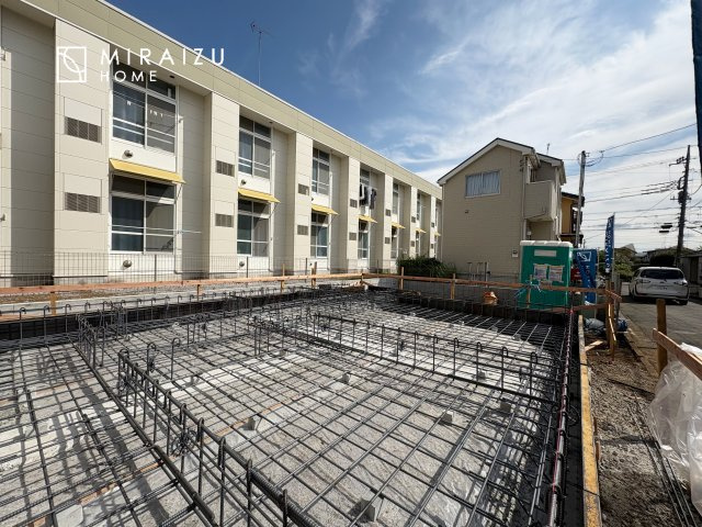 【前面道路含む現地写真】 | 日当たりの良いお家は嬉しいですよね。それぞれ価値観が分かれる箇所です、実際に内覧して日当たりの心地よさをご体感下さいね♪
