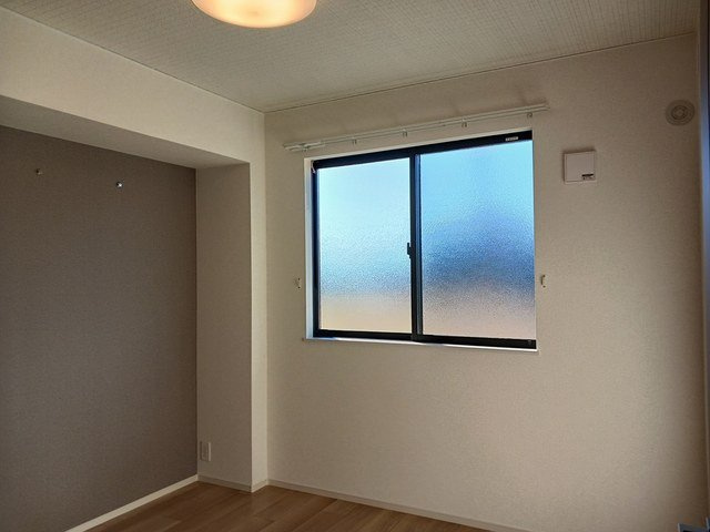 エンブレイス　アイのその他