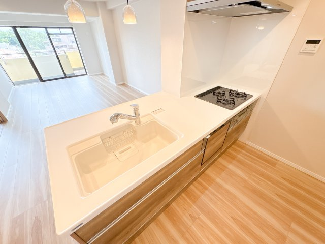 フローレスタ学園前のキッチン