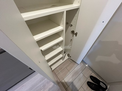 【玄関】Log横浜鶴見