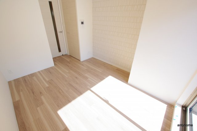 プレサンス難波クチュール　仲介手数料無料の居間・リビング