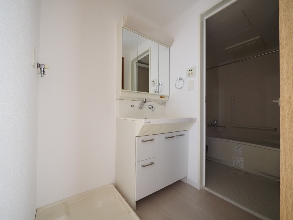 レクシア鶴見の洗面所