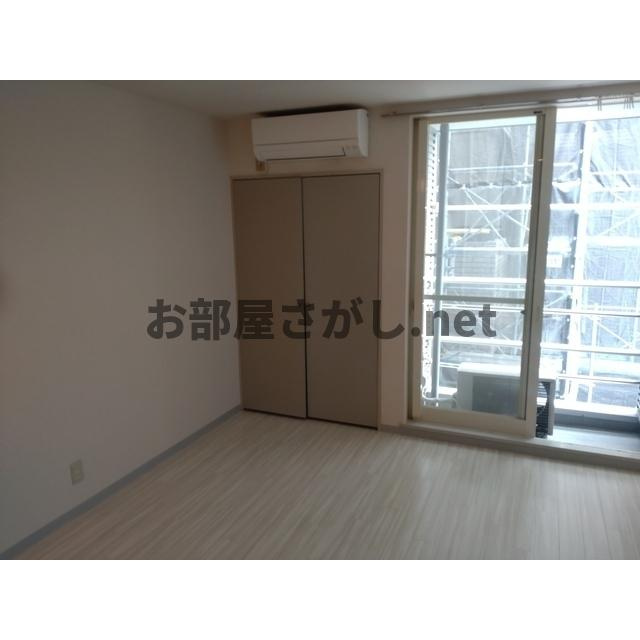 ダイヤモンドレジデンス幡ヶ谷の居間・リビング|洋室