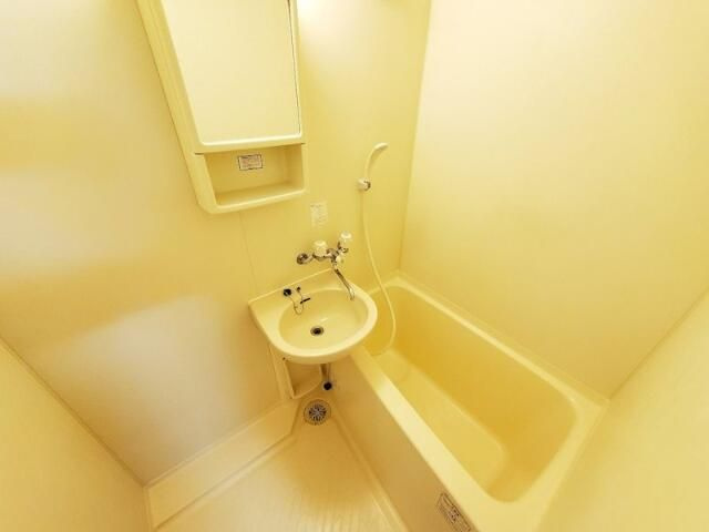 ドミールときわ台の浴室