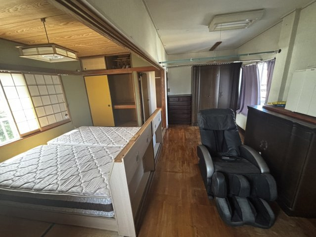 南房総市千倉町白間津　店舗併用住宅の洋室|２階部分洋室