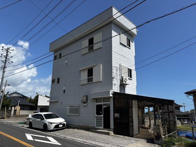 南房総市千倉町白間津　店舗併用住宅