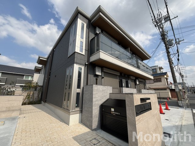 ラ　ヴィータ鳳の外観