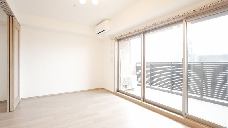 プレジオ弁天町の居間・リビング