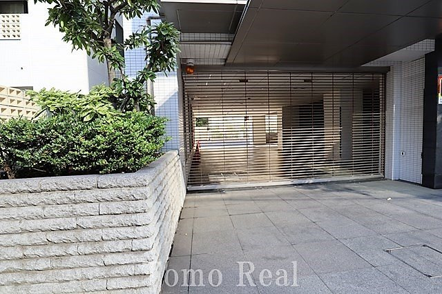 パークルージュ赤坂檜町の駐車場